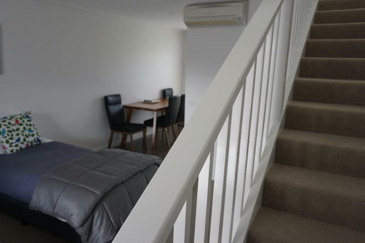 Ashmont Motel And Apartments Port Fairy Exterior foto